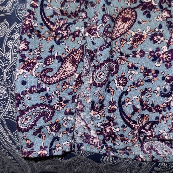 Lucky Brand Long Sleeve Blue Blouse w/ Floral & Paisley Print Size S/Petite - Picture 7 of 7